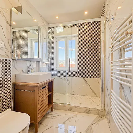 Apartment Zara - Wifi, Ac, 4 Pers